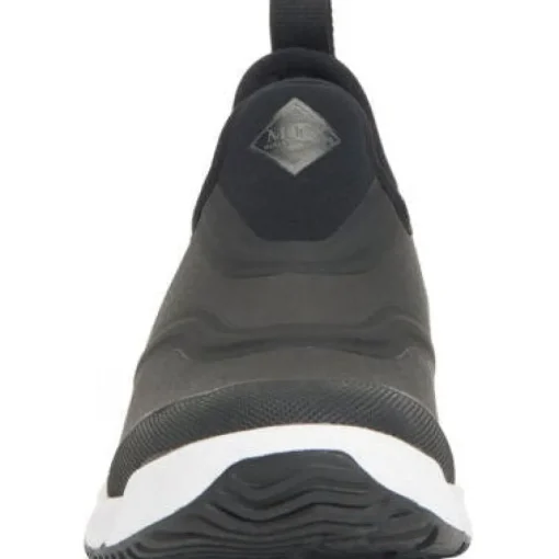 Muck Women's Outscape Low WP Work Boot - Black - OSSW-000